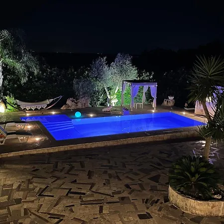 Trullo La Quercia With Pool San Michele Salentino