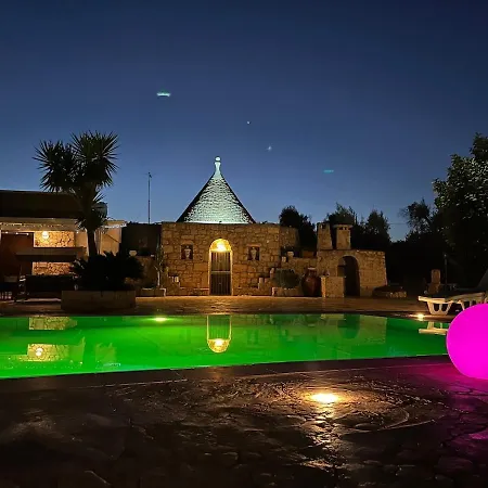 Trullo La Quercia With Pool Dom wakacyjny San Michele Salentino