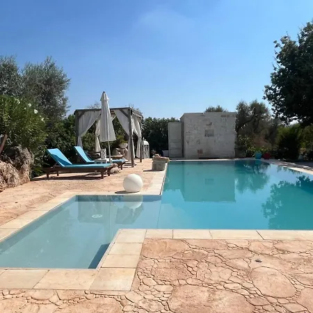 Dom wakacyjny Trullo La Quercia With Pool