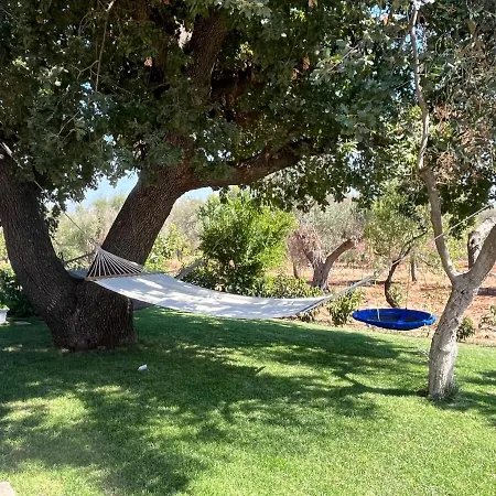 Dom wakacyjny Trullo La Quercia With Pool *