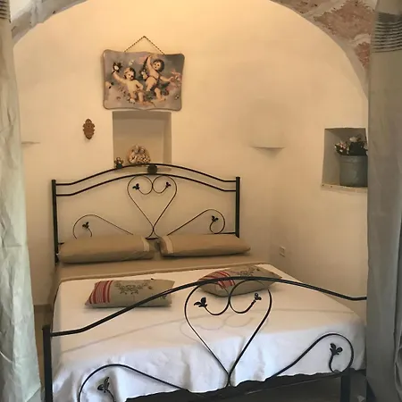 Trullo La Quercia With Pool Dom wakacyjny